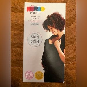 Nuroo- skin to skin shirt baby carrier. Black- Medium size
